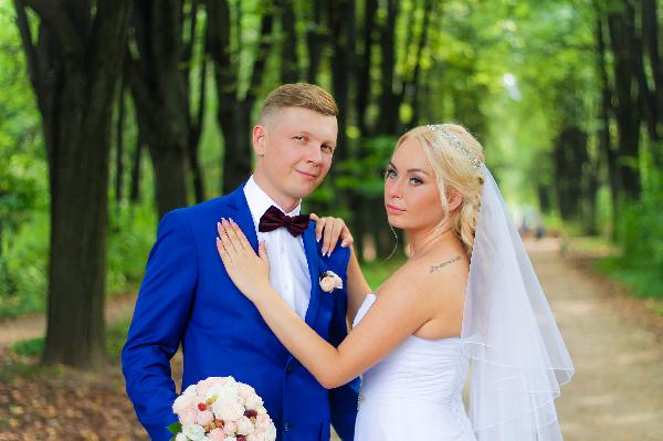 Как выбрать хорошего фотографа на свадьбу?