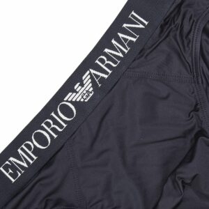Emporio Armani: лучший бренд мужского белья