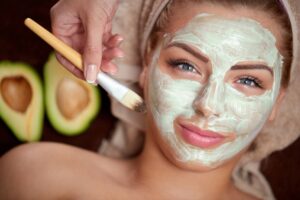 Маски для лица: лучшие домашние рецепты