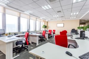 Как часто нужно делать поддерживающую уборку в офисе?