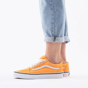 Женские кеды Vans: достоинства, с чем носить