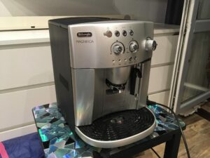Как ухаживать за кофемашиной DeLonghi?