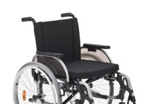 Преимущества аренды инвалидной коляски